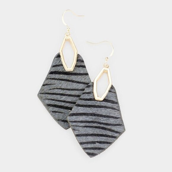 Zebra Print Faux Leather Geometric‎ Drop Earrings With Gold Hexagon Accents - Picture 5 of 12